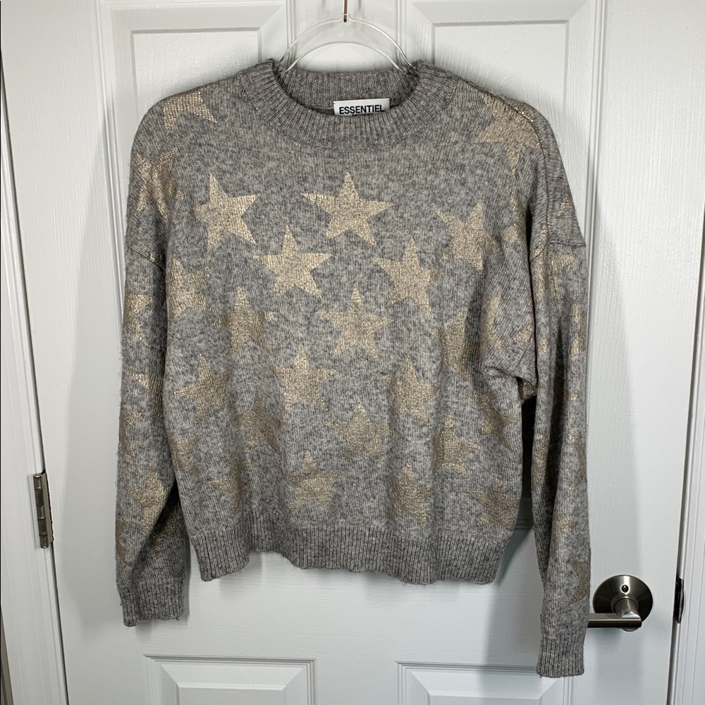 ESSENTIEL Antwerp gray and gold metallic star patterned sweater size small